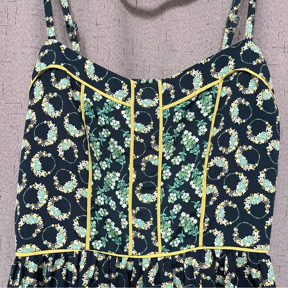 LC Lauren Conrad Navy Floral Mini Dress Sz 6